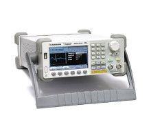 Генератор сигналов специальной формы Актаком AWG-4162