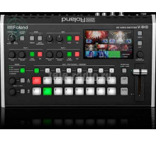 Roland V-8HD