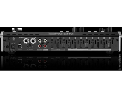 Roland V-8HD
