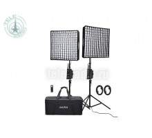 Комплект светодиодных осветителей Godox FL150S-K2