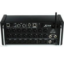 Behringer XR18