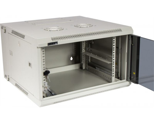 Шкаф настенный серии Pro, 3-секционный, 15U 600x600, стеклянная дверь купить QBS.ru